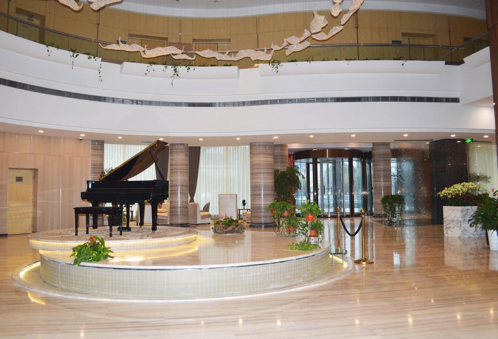 Noble Center Hotel Шанхай Екстер'єр фото