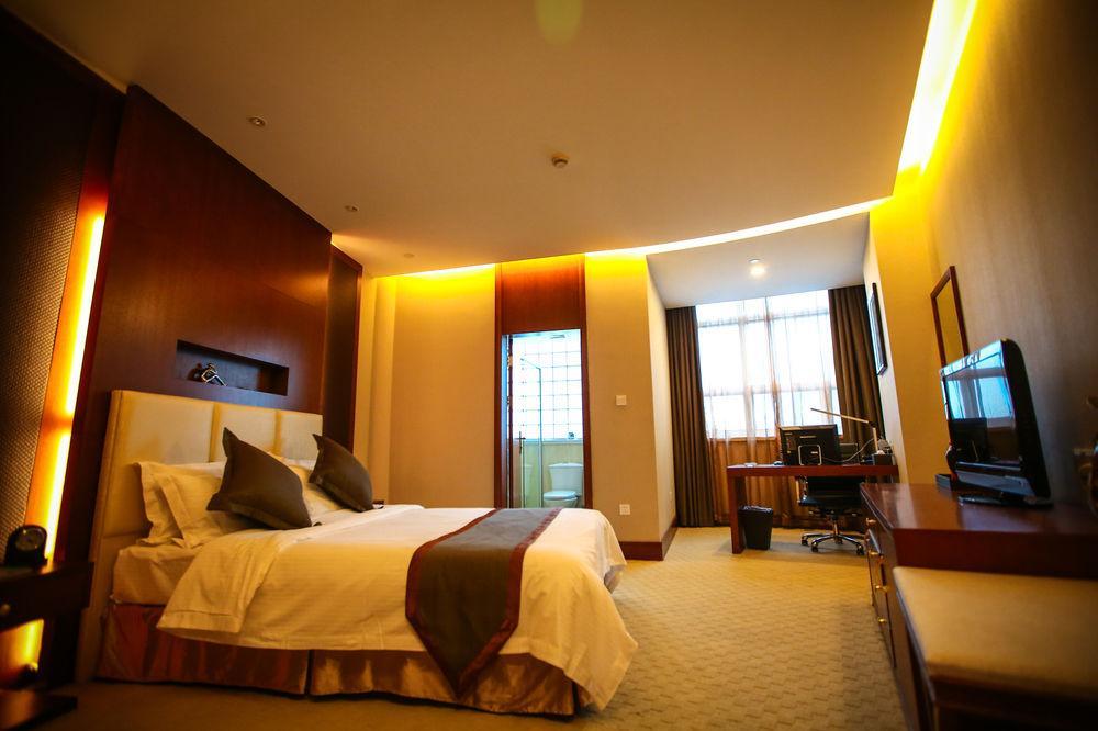 Noble Center Hotel Шанхай Екстер'єр фото